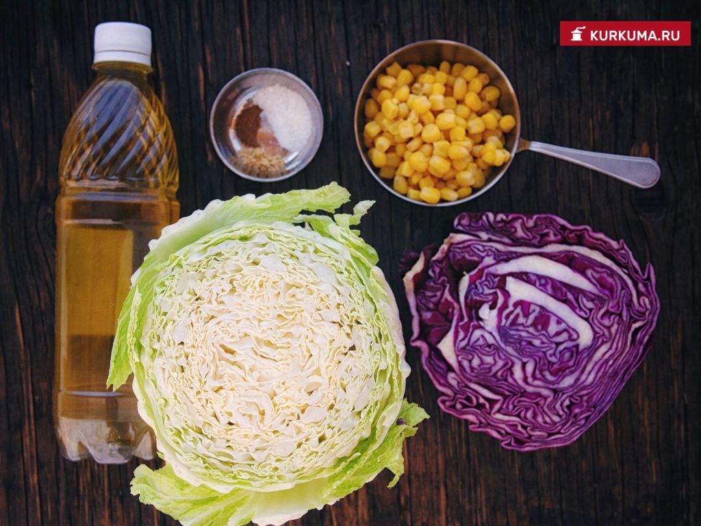 Салат с капустой, кукурузой, огурцом и помидорами: рецепт | Меню недели