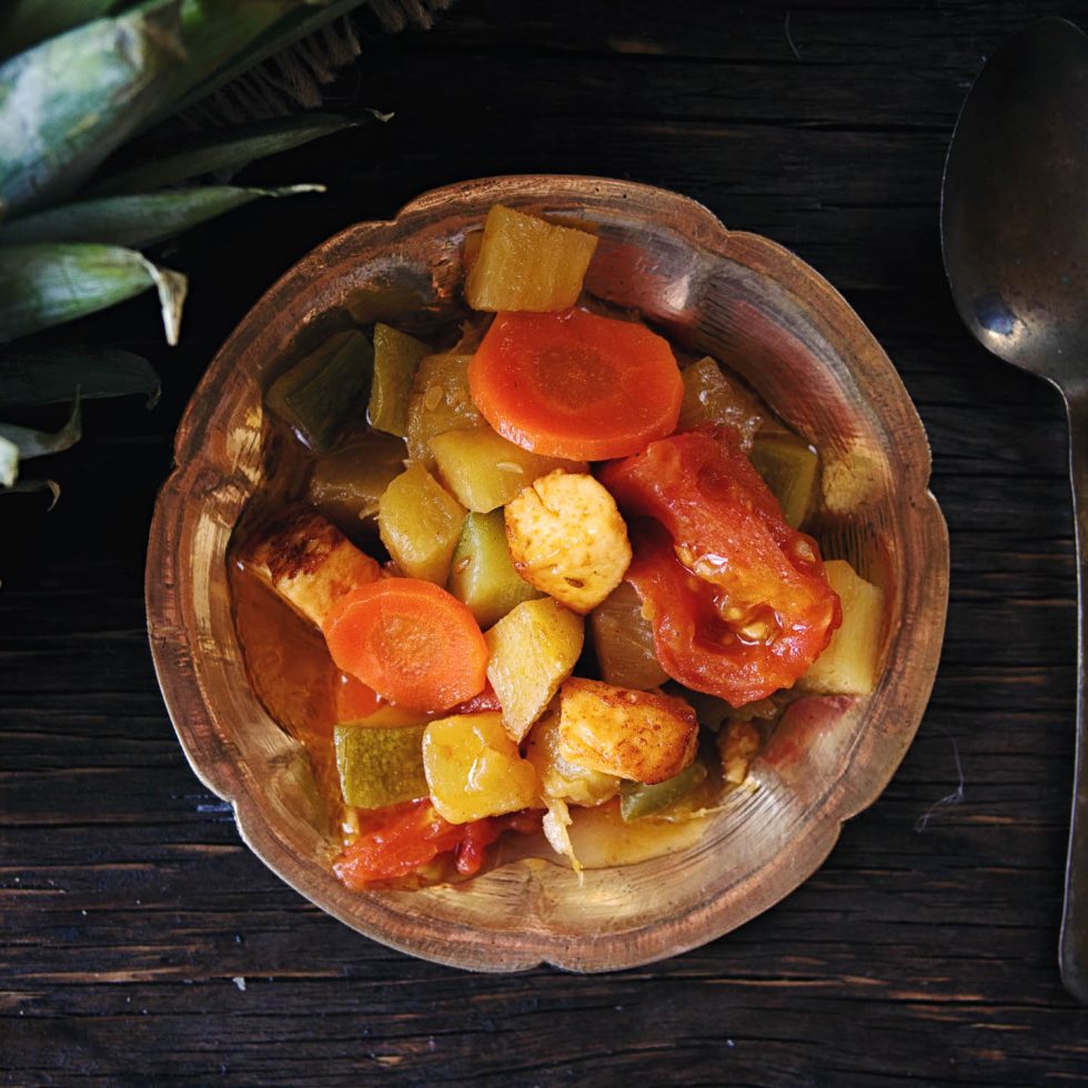 Кисло-сладкие овощи - рецепт сабджи с фото